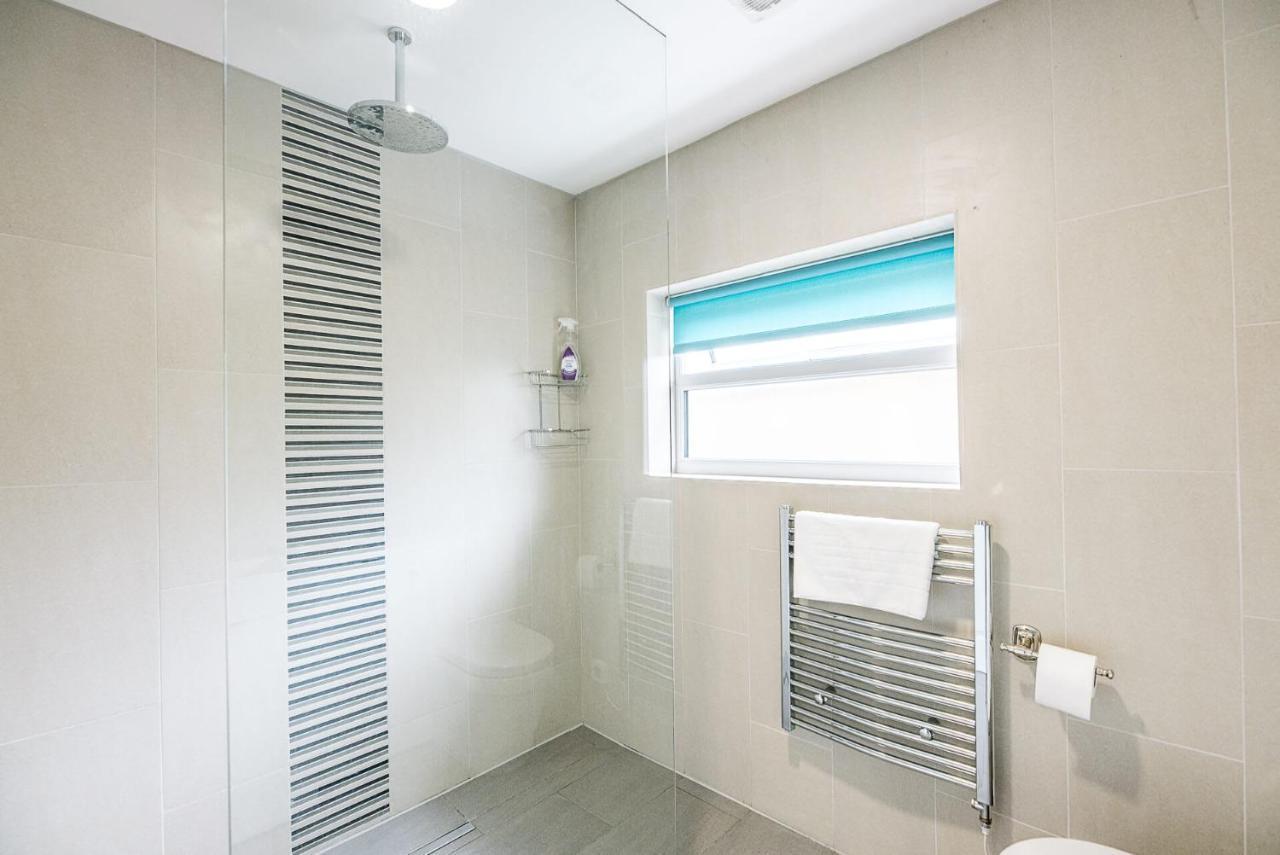 Grove Farm Bungalow With Swimming Pool, Dallinghoo Woodbridge Bagian luar foto